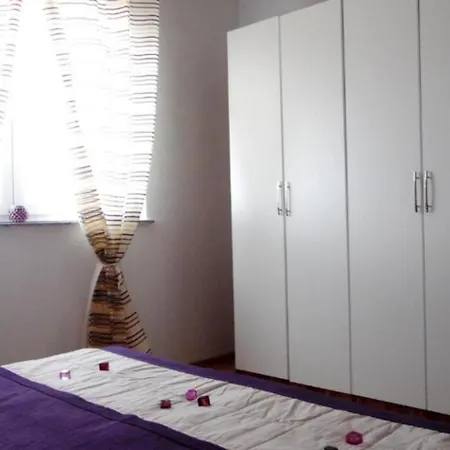 Appartamento Sarita 2 *